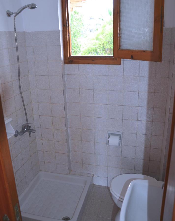 Kostas' Garden Apartment Roda  Exterior photo
